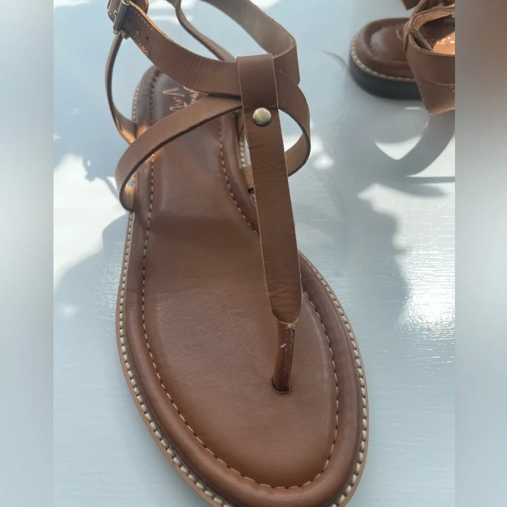 Crown vintage size 8 sandals - Picture 7 of 7